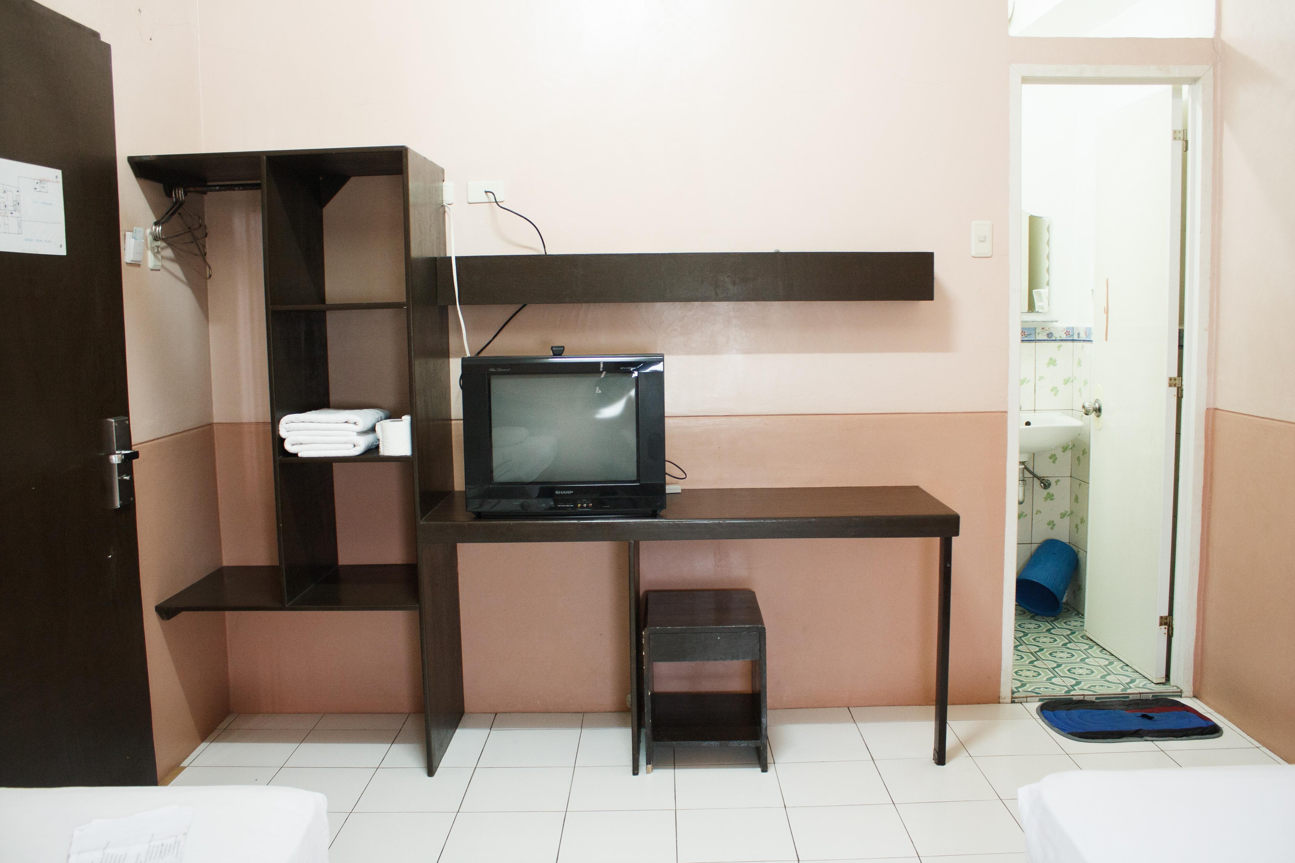 Gv Hotel - Naval Biliran Exteriér fotografie